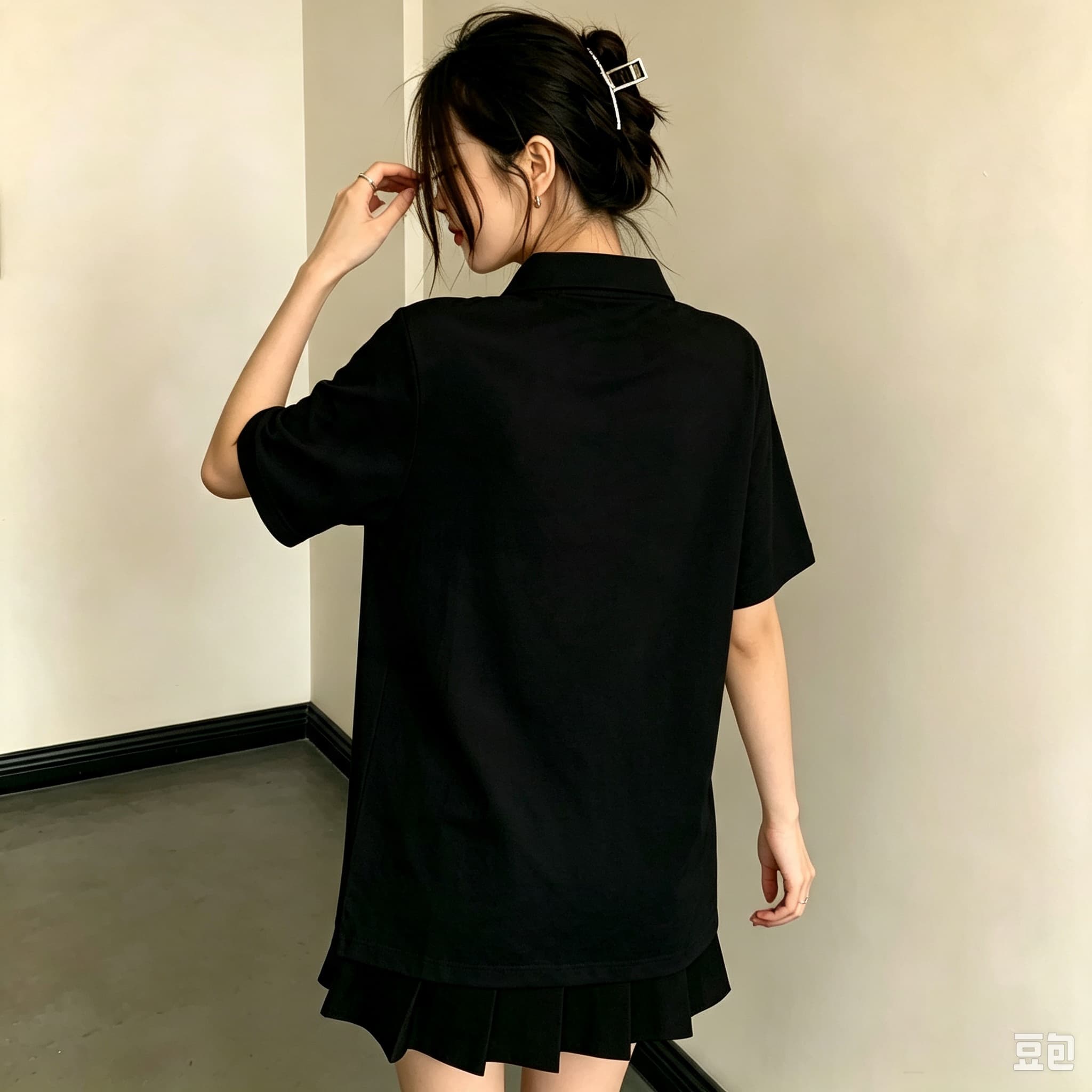Casual Unisex Black Polo Blous - Mens Formal Look 评论和价格