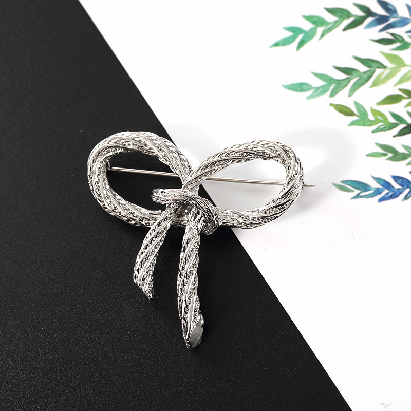 Classic Metal Jewelry Pins Bro - Men'S Formal Wear Jewelry 评论和价格