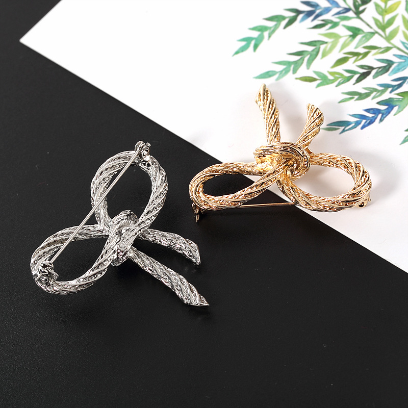Classic Metal Jewelry Pins Bro - Men'S Formal Wear Jewelry 评论和价格